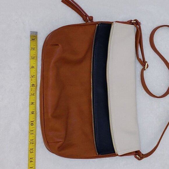 ALDO Faux leather crossbody bag - Picture 2 of 9